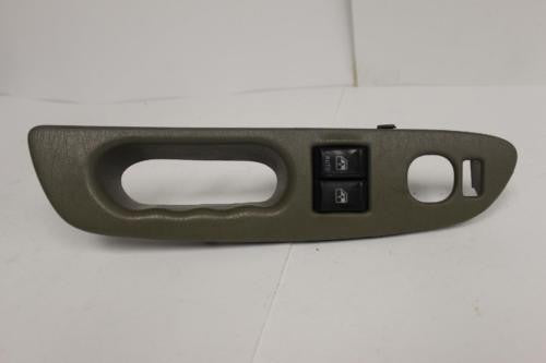 2000-2005 Chevy Monte Carlo Driver Side Power Window  Switch 10291207 - BIGGSMOTORING.COM