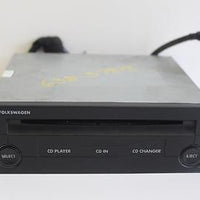 2002-2005 Volkswagen Jetta Cd Changer Player - BIGGSMOTORING.COM