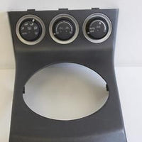 2003-2004 NISSAN 350Z A/C HEATER TEMPERATURE CLIMATE CONTROL BEZEL 96941 CD000 - BIGGSMOTORING.COM